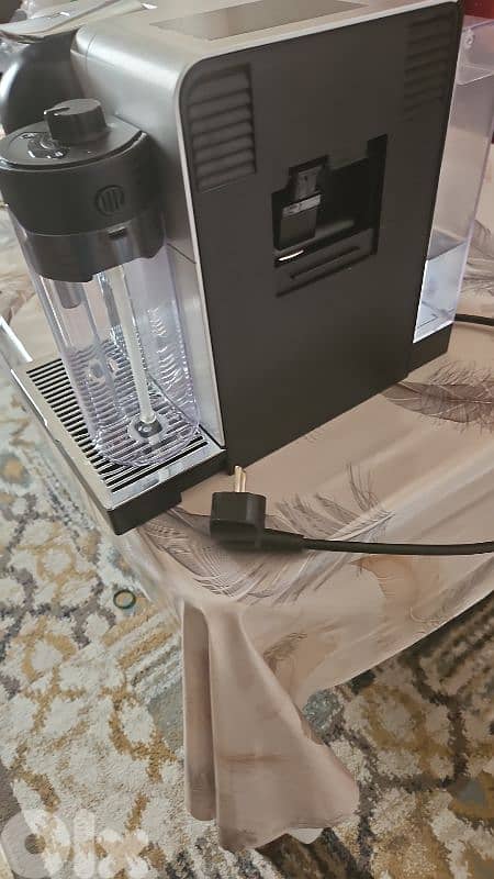 Nespresso Lattissima Pro 1