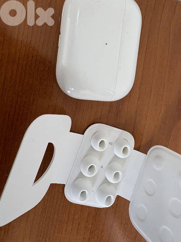 airpods pro 2 barely used 1