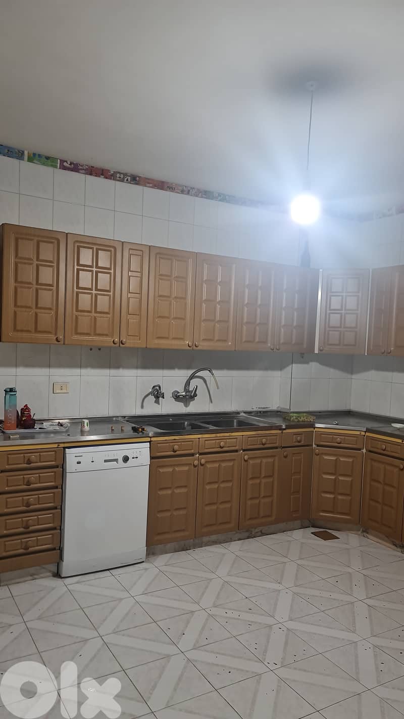 مطبخ كبير مستعمل 2