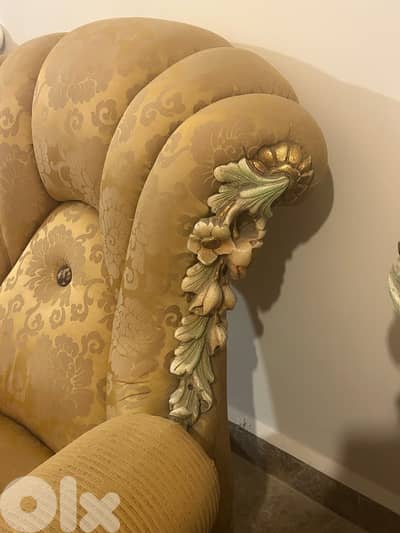 vintage salon صالون مميز بالخشب المحفور