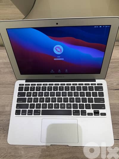 Macbook Air 2014 11 Inch Core I5 128GB 4GB Ram With Charger