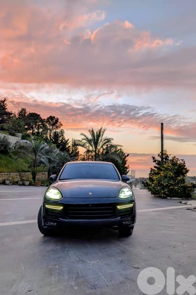 Porsche Cayenne 2018 Gts