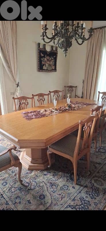 full saloon and full dining room 1