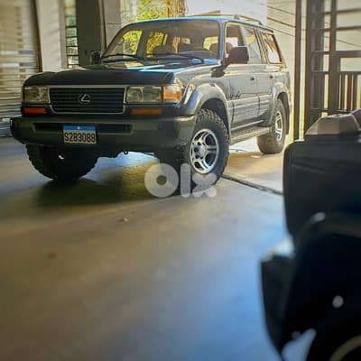 Lexus LX-Series 1996