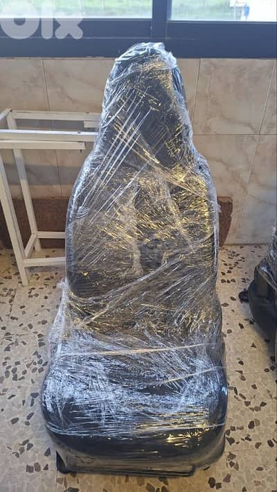 Nissan Micra 2016 car seats