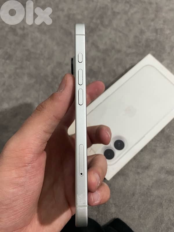 iphone 16 128gb battery 96% 1