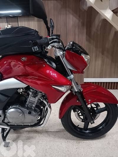 Suzuki Inazuma 250cc injection two cylinder 0klm