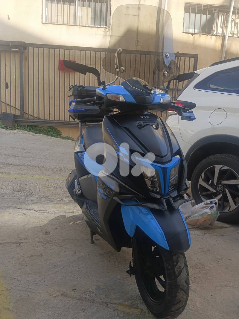 Tvs ntorq 125cc very clean 6