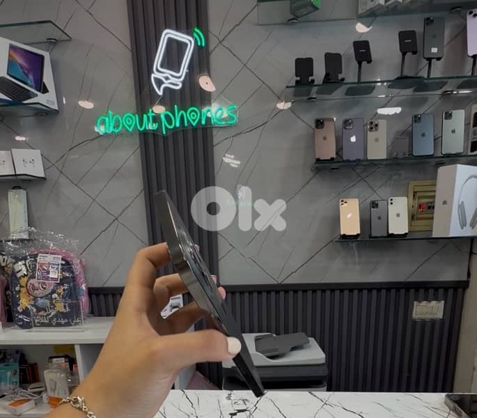 IPHONE 13 PRO MAX 256gb super clean 2