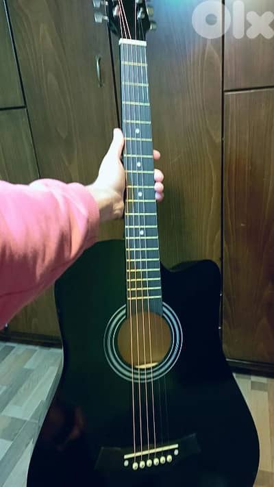 Acoustic Guitar (Black)