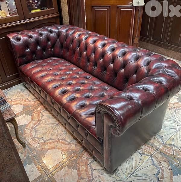 Chesterfield office swivel 1