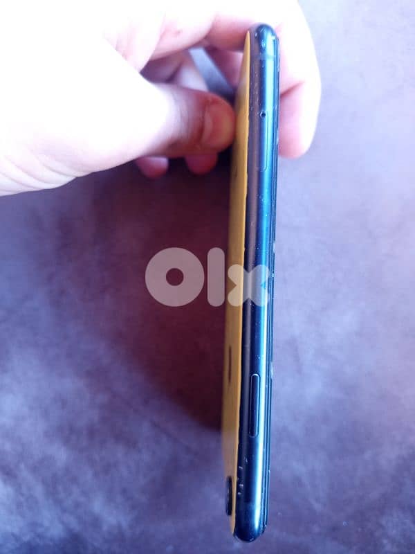 iphone xr nabatieh 3