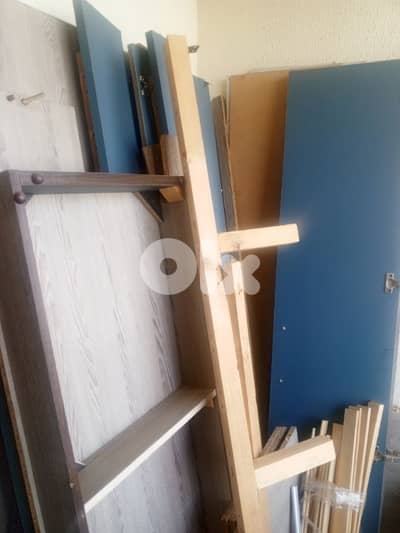 غرفة نوم مع فرشه مع خزانه مفكوكه للبيع ت 71932799