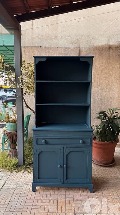 coffee bar  , bookshelf