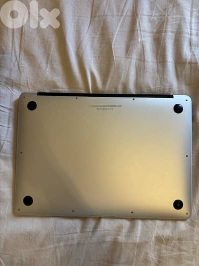 MacBook Air 13” (2015) – 8GB RAM – Good Condition – Ready to Use