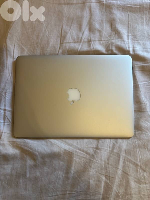 MacBook Air 13” (2015) – 8GB RAM – Good Condition – Ready to Use 2