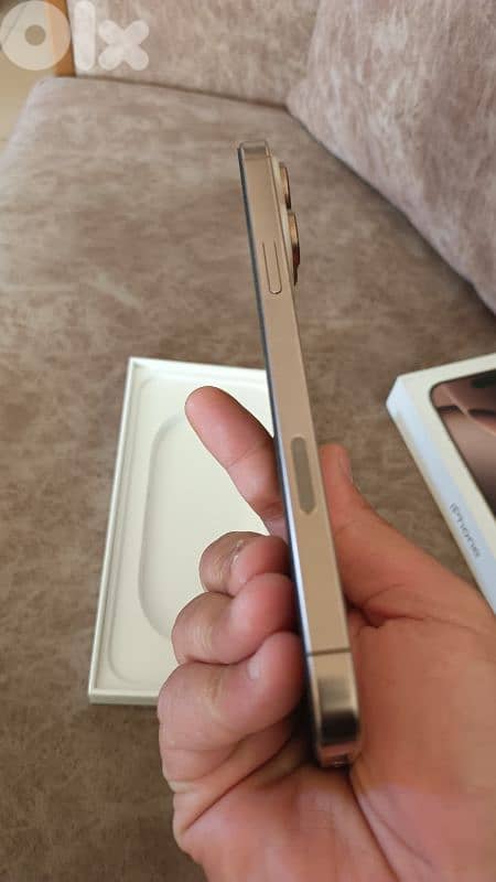 16 pro max like new 4