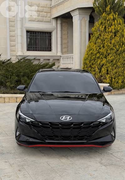 Hyundai Elantra 2021