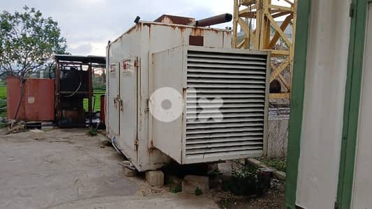 مولد كهرباء 150 KVA ماركة Volvo