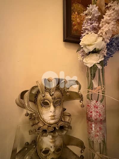 VENETIAN CARNIVAL MASK
