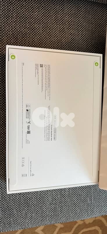 Apple Macbook Neo Citrus Color 3