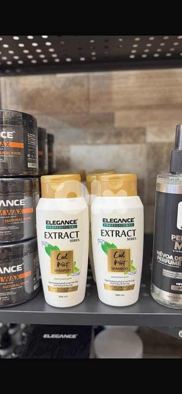 Elegance Professional Extract Series Cool Mint Shampoo.