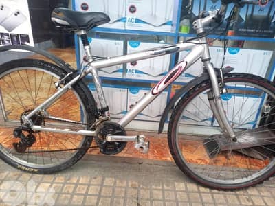 بسكليت Germany