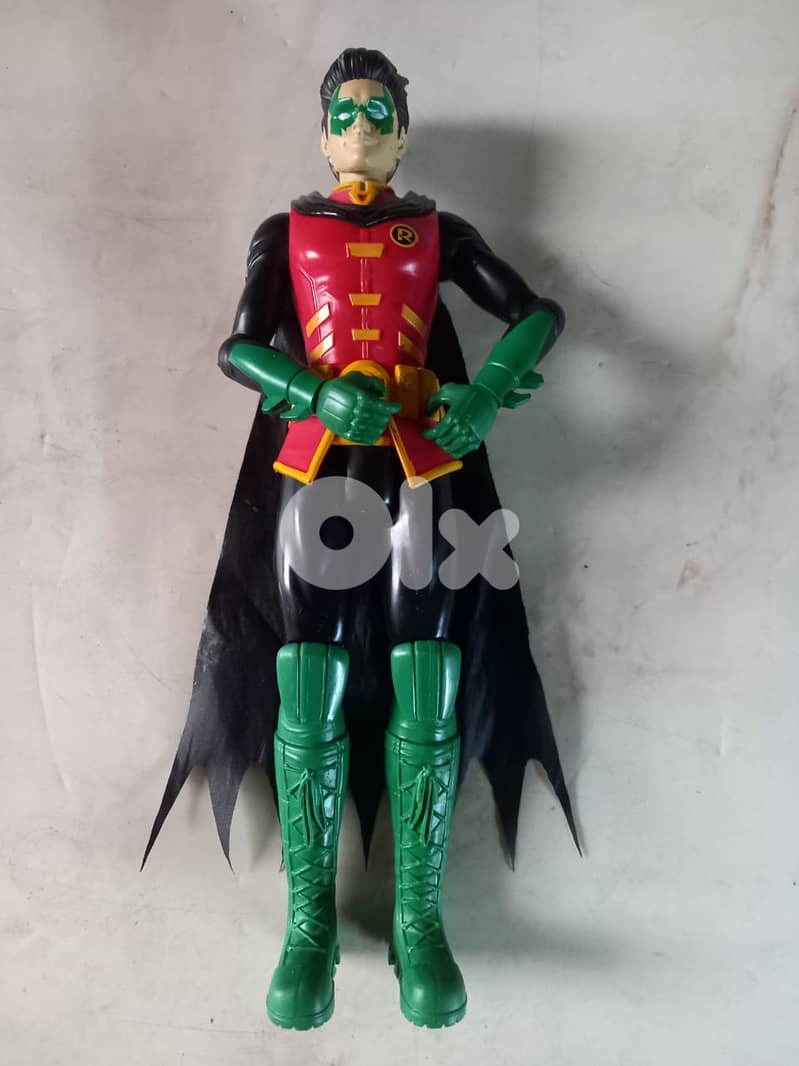 Marvel /DC comics  figures 30 cm  prices start at 10$ ask for price 1