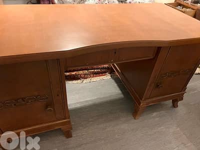 مكتب خشب سنديان