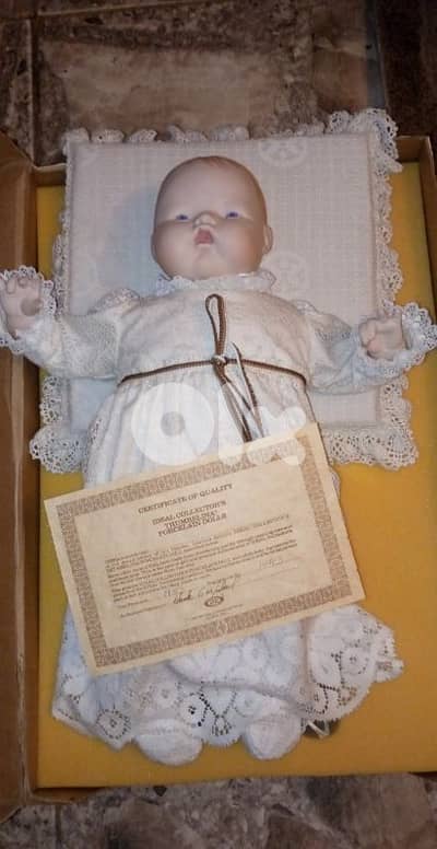 Vintage Thumbelina porcelain Dolls