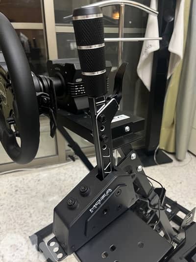 Moza R9 v3 racing simulator setup