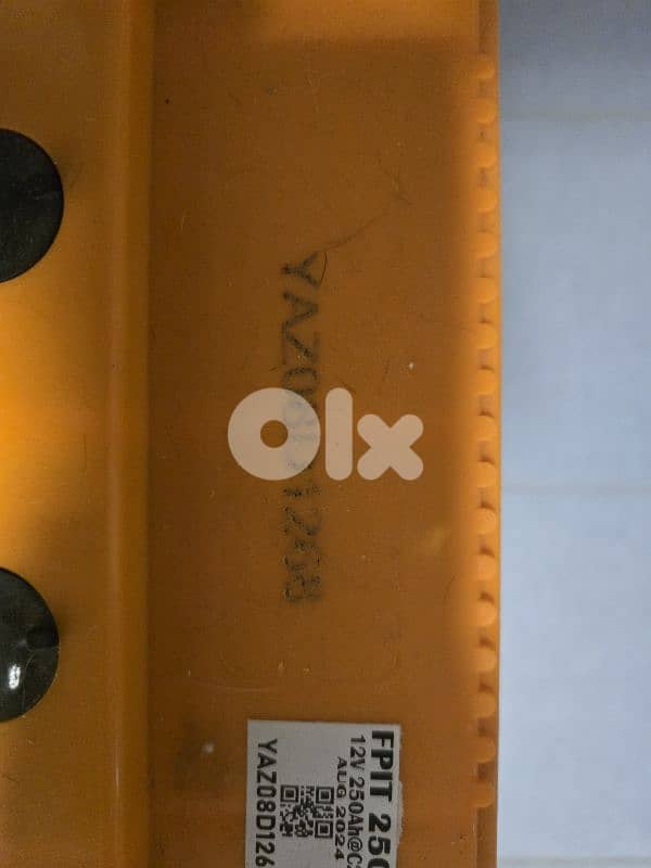 APS Inverter with 2 x 250Ah batteries 6