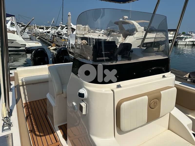 Center console boat tiger 27 7