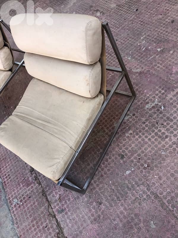 2 vintage chrome chairs, 260$ 3