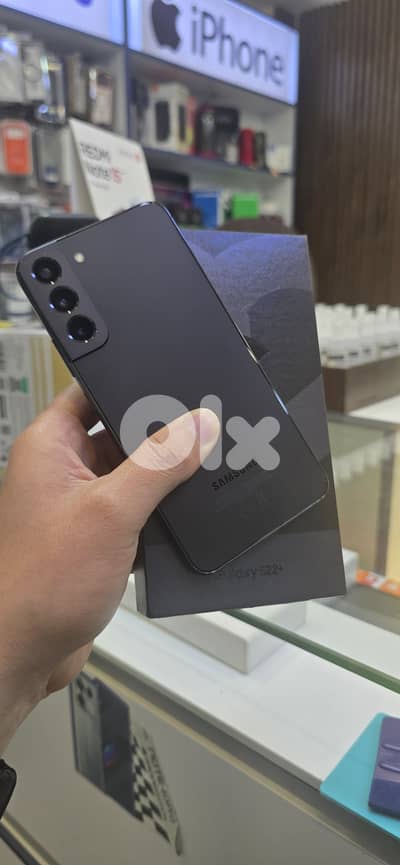 samsung s22 plus 256 gb 8 ram 2 sim like new