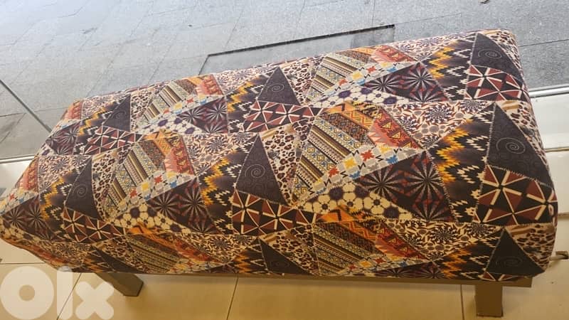 2 soffa like new , 120*50    in hamra Beirut 1