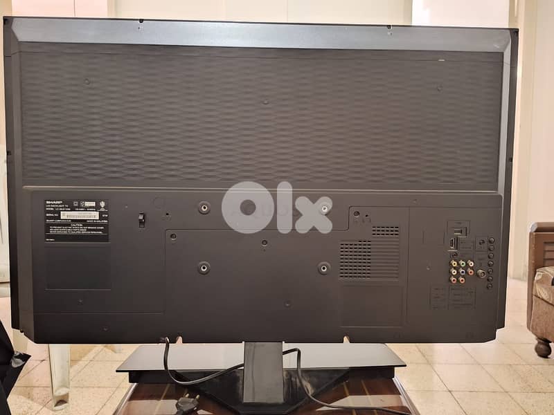 Sharp 39 inch Full HD LED TV 1