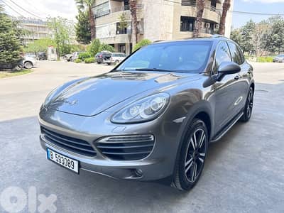 Porsche Cayenne 2011