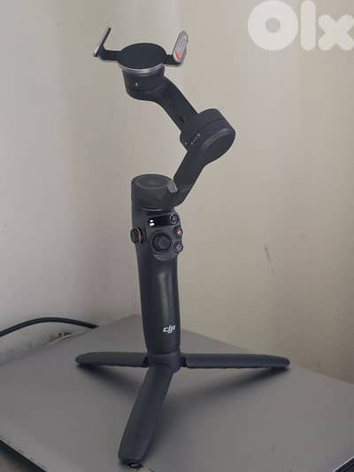 DJI Osmo Mobile 6