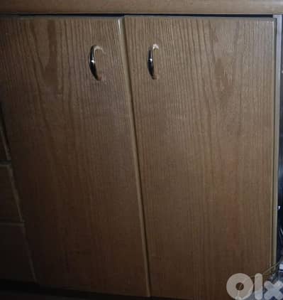 مكاتب ورق سنديان