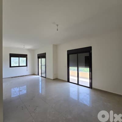 GMB108EZ Apartment for sale in Batroun - شقة للبيع في البترون