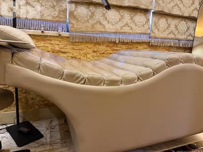 Beauty Lounge Equipment