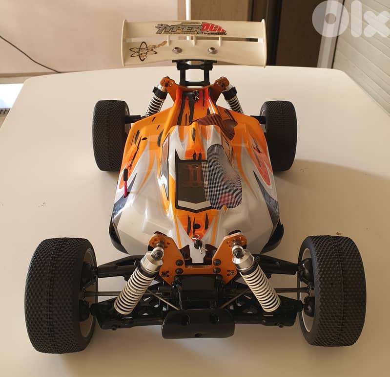 exchange on rc car,hobao hyper PCR version,electric, perfect condition 2