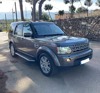 Land Rover LR4 2011
