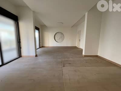 Office for Rent in Sodeco مكتب للإيجار في سوديكو