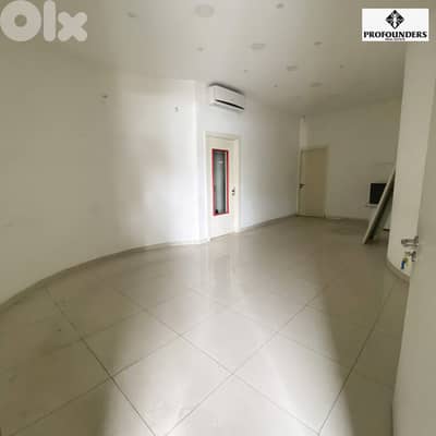 Shop for rent in Zalka مكتب للايجار في الزلقا
