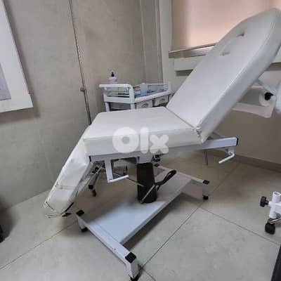 rotating medical bed