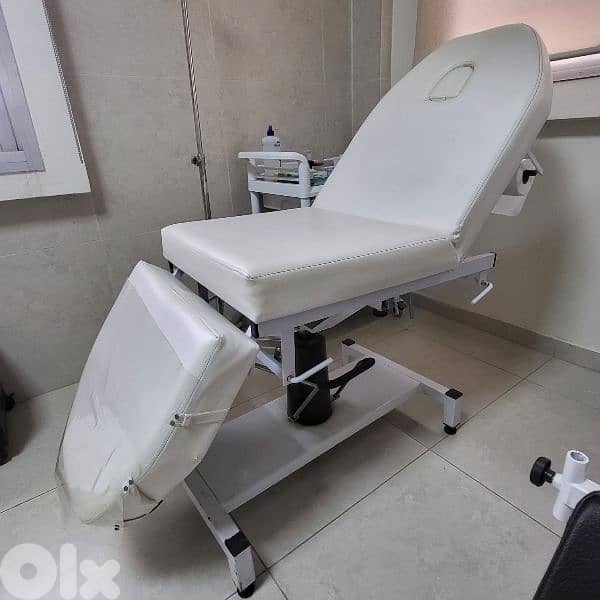 rotating medical bed 1