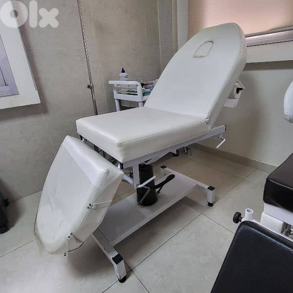 rotating medical bed 2