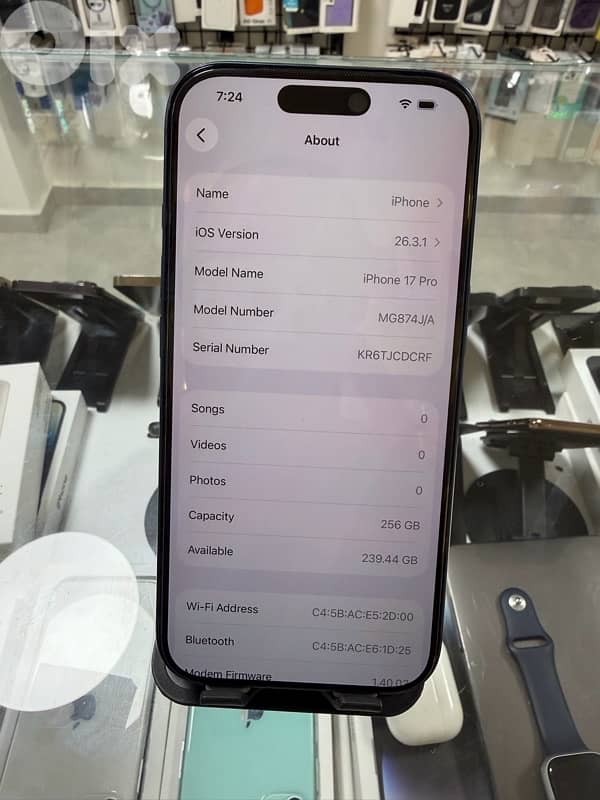 iphone 17 pro 256gb esim blue battery 100% cycle count 53 9